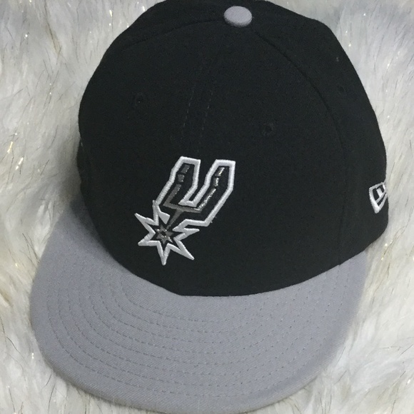 NBA San Antonio Spurs New Era Fitted Hat Size 7 - Picture 1 of 6